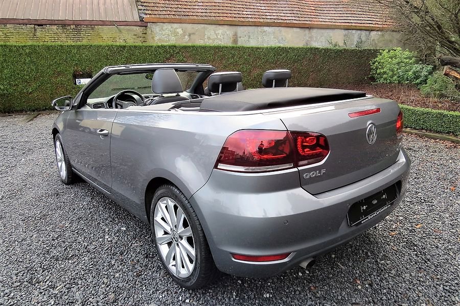 Volkswagen Golf 1.6 CRDi Highline Blue Motion - 09 2015 - Afbeelding 3