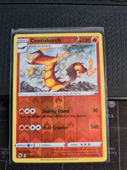 Centiskorch 010/073 (reverse) Holo Champion's Path - 0