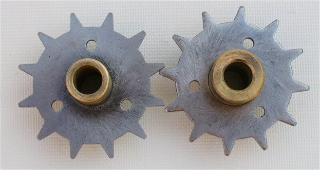 Friese klokketting machinaal gebogen, draaddikte 1,8 mm. - 6