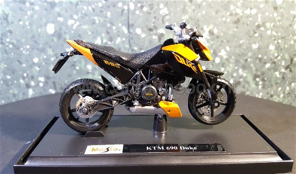 KTM 690 DUKE 3 1:18 Maisto - 0