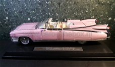 Cadillac Eldorado cabrio 1959 1:18 Maisto