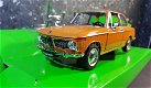 BMW 2002 Ti 1974 oranje 1:24 Welly - 1 - Thumbnail