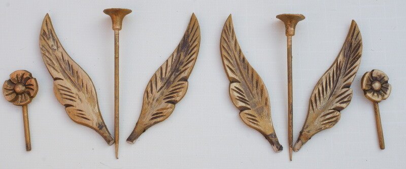 Compleet set messing toebehoren, vleugels, trompetten, bazuinen voor Friese klok beeld 11 - 15 cm. - 2
