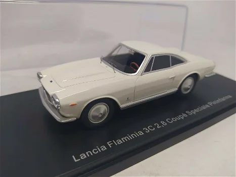 1:43 Neo Lancia Flaminia 3C 2.8 Coupe Speciale Pininfarina 1963 - 0