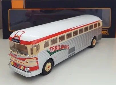 1:43 Ixo GMC bus PD-3751 'Trailways' 1949-1955 - 0