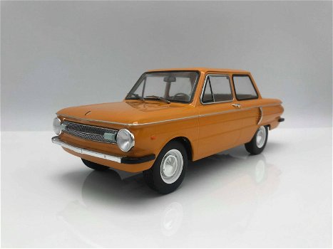 1:18 MCG Saporoshez SAS 966 1966 orange - 0