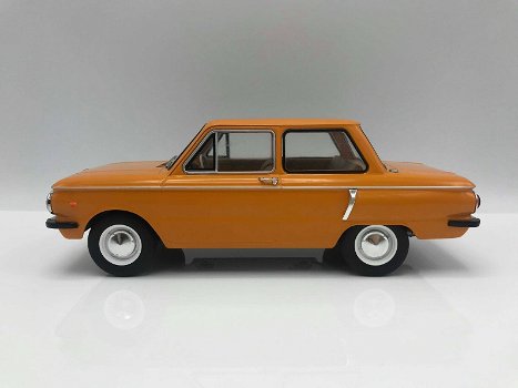 1:18 MCG Saporoshez SAS 966 1966 orange - 1