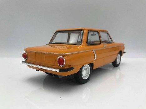 1:18 MCG Saporoshez SAS 966 1966 orange - 2