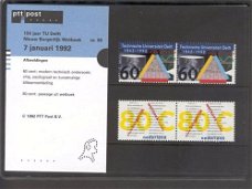 104 - Nederland postzegelmapje nvphnr. M90 postfris 
