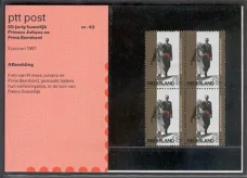 3255 - Nederland postzegelmapje nvphnr. M43 postfris