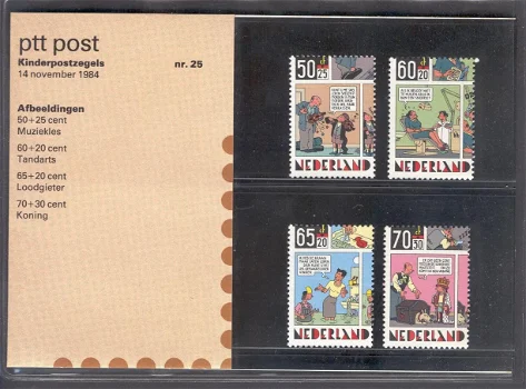 3239 - Nederland postzegelmapje nvphnr. M25 postfris - 0