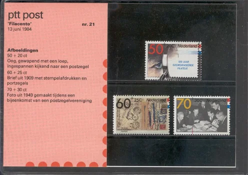 3235 - Nederland postzegelmapje nvphnr. M21 postfris - 0