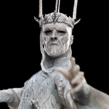 Weta LOTR The Witch-King & Frodo at Weathertop statue - 1