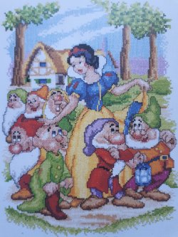 Borduurpakket DISNEY SNEEUWWITJE NIEUW !