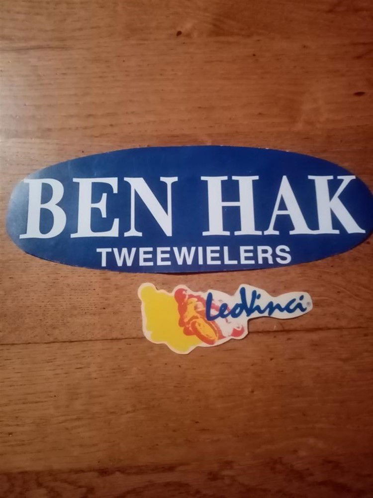 Sticker Leovinci geel NIEUW ORIGINEEL - nr. 1