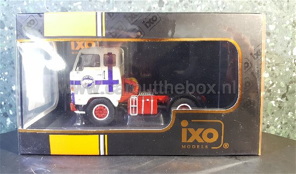 Volvo F 88 Polar Express 1:43 Ixo - 3