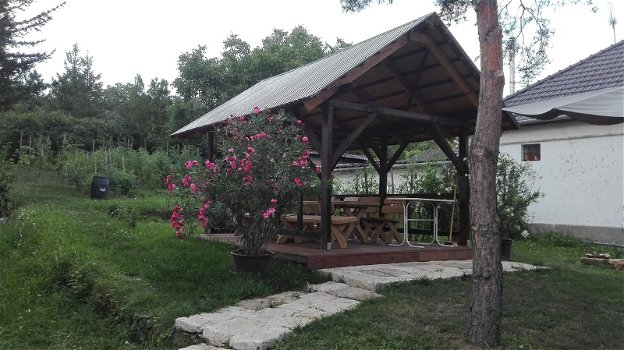 Hongarije: gezinswoning in de bergen nabij thermale baden - 4