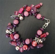 Armband in rood-bordeaux
