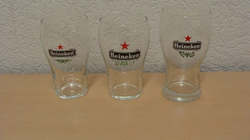 Pasen paraplu inkt Heineken bierglazen 25 stuks prijs van 0,50 tot 1,50 per glas