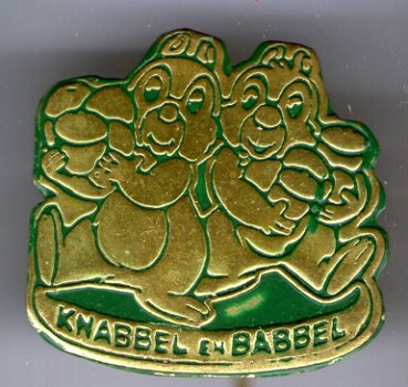 Knabbel en Babbel groen op koper stripspeldje ( J_018 ) - 0