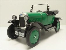 1:18 MCG Opel 4 PS Laubfrosch 1924-1931 cabrio groen