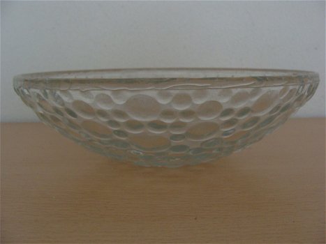 Glazen schaal diameter 19,2 cm hoog 6 cm - 0