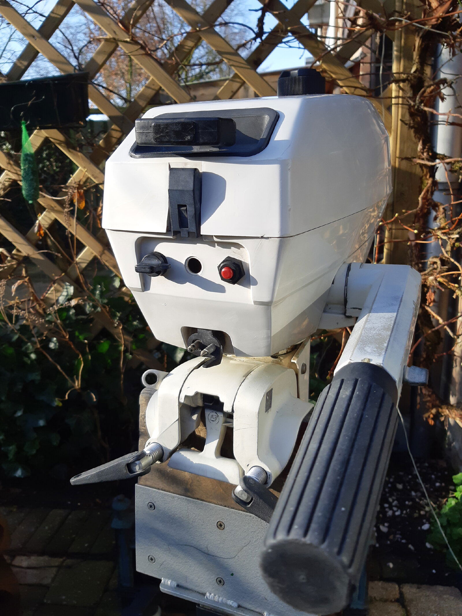 Johnson 4pk kortstaart met vrijloop en interne of externe tank. - Afbeelding 4