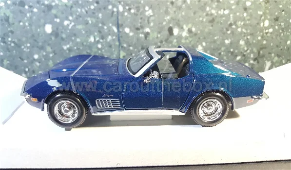 Chevrolet Corvette 1970 blauw 1:24 Maisto - 0