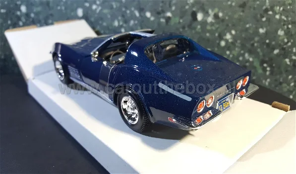 Chevrolet Corvette 1970 blauw 1:24 Maisto - 3