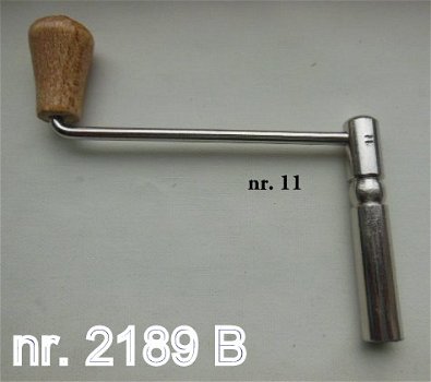 2190A - 4 = 3,25 mm. Messing kruksleutel. - 7
