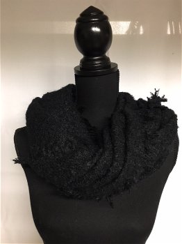Zwarte sjaal - 0