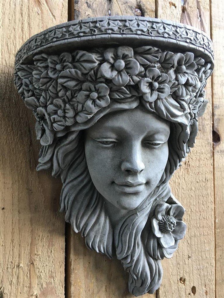 1 wandrelief-console-Vrouw van de Jugendsti-tuin-deco - nr. 1