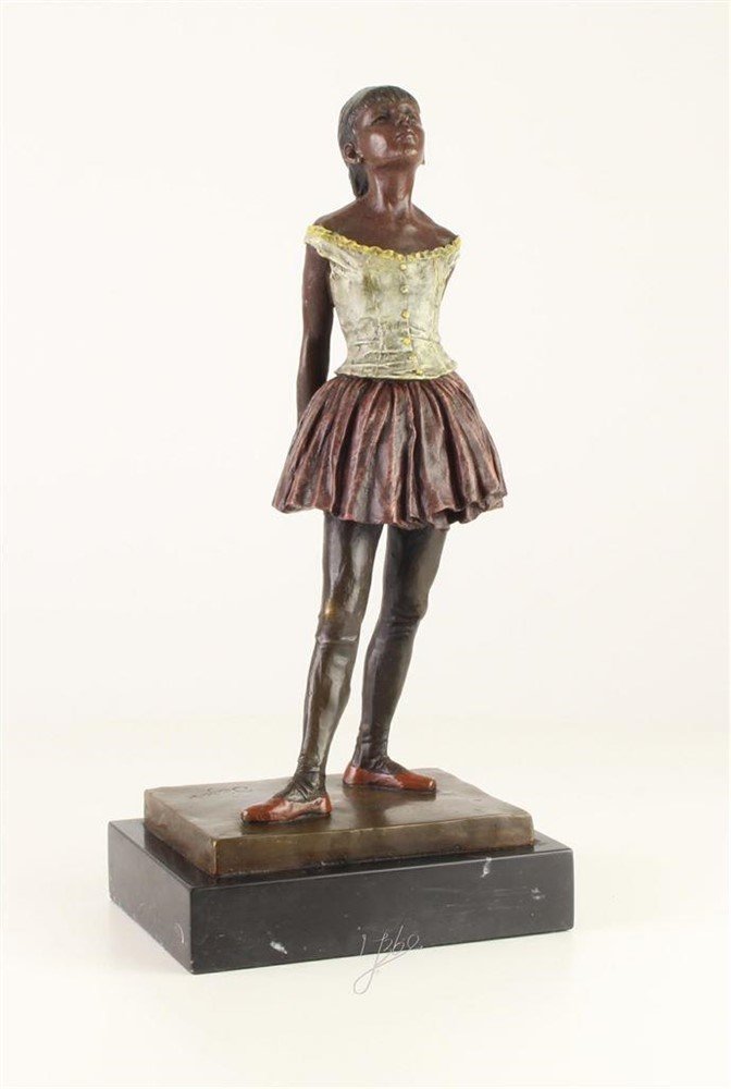 Een bronzen sculptuur van een danseresje-brons-beeld - nr. 1