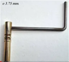 Nr. 2189 - 6 Kruksleutel snaarregulateur 3,75 mm.