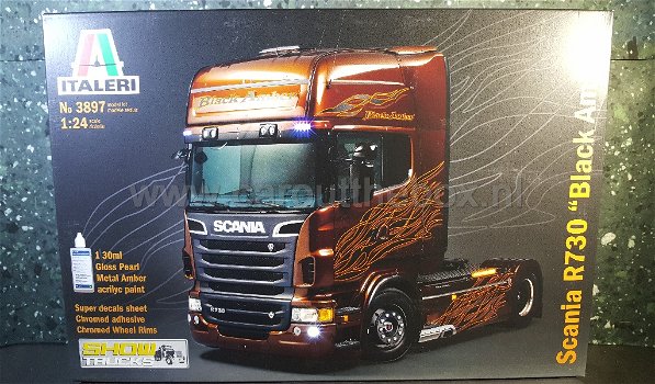 Scania R730 BLACK AMBER 1:24 Italeri - 0