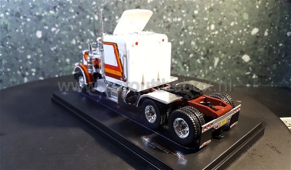 Peterbilt 359 1973 wit 1:43 Ixo - 2