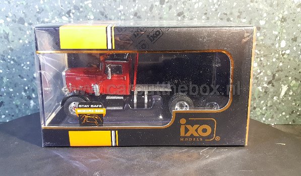 Peterbilt 281 rood 1955 1:43 Ixo - 3