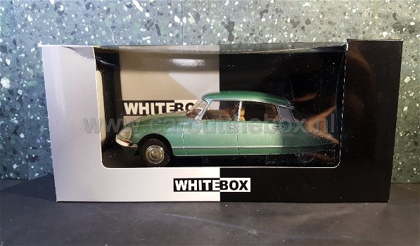 Citroen DS 23 Pallas groen 1973 1:24 Whitebox - 2