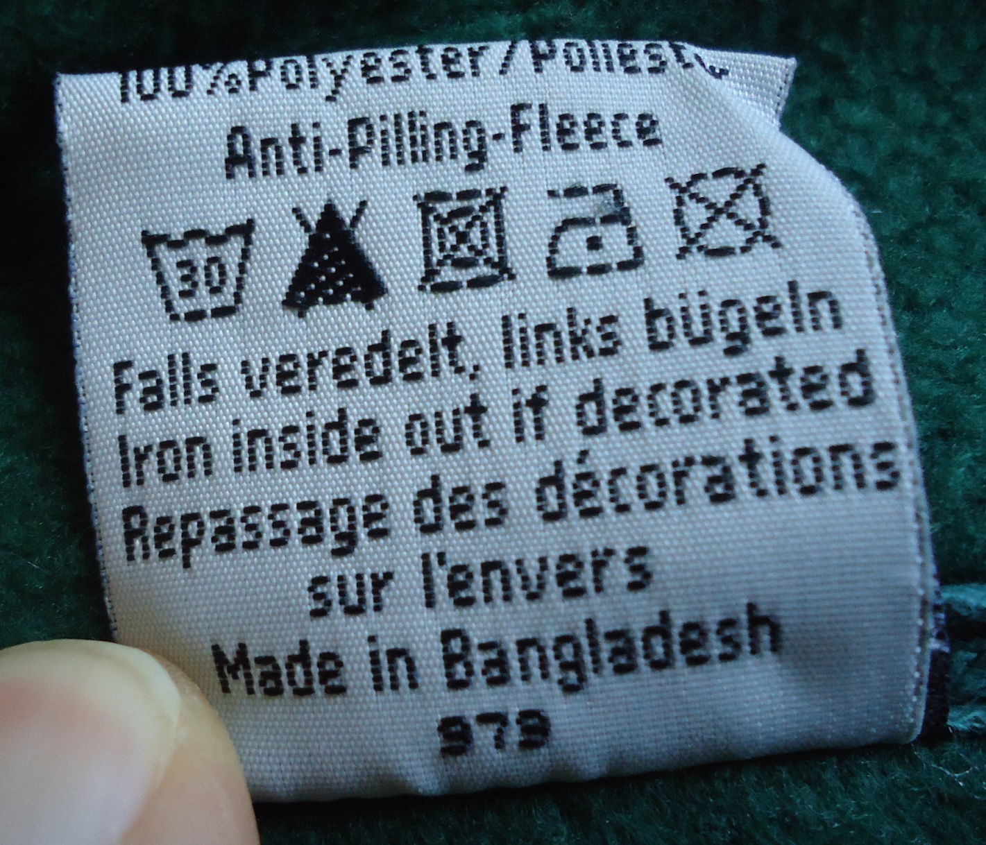 Te koop groen fleece vest zonder mouwen van J & N (maat: XL) - Afbeelding 5