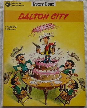 Strip Boek, LUCKY LUKE, Dalton City, Nummer 3, Dargaud & Oberon, 1976. - 0