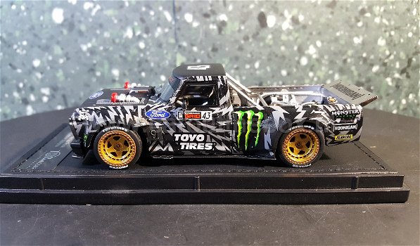 Hoonigan FORD pick-up truck #43 1:43 Top Marques - 0