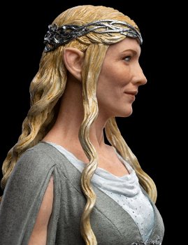 HOT DEAL Weta The Hobbit Galadriel of the White Council statue - 1