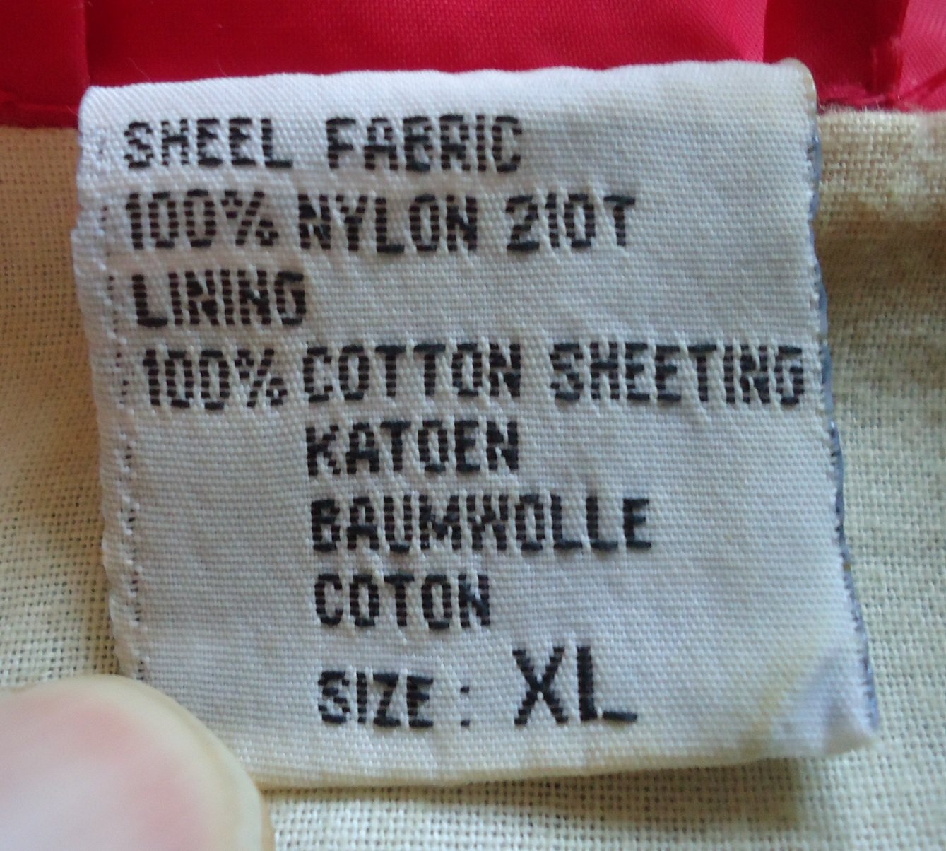 Een kleurig regenjack van 100% nylon met voering (maat: XL). - Afbeelding 4