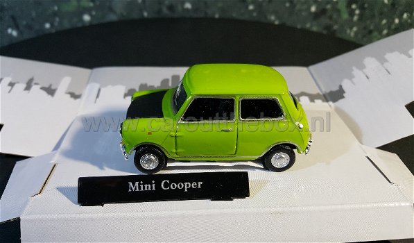 Mini Cooper MR BEAN 1:43 Cararama - 1