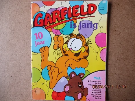 adv0681 garfield is jarig - 0