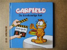 adv0688 garfield hc