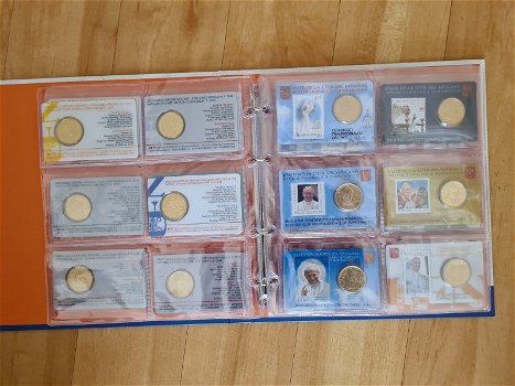 Vaticaan Coincard 2011 Nr.1 0,50 €uro cent + Postzegel p/st € 10,95 - 6