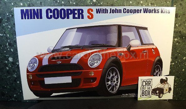 Mini Cooper S with JOHN COOPER WORKS KIT 1:24 Fujimi - 1