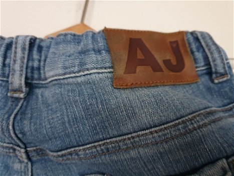 Armani blauwe jeans maat 11/146 - 0