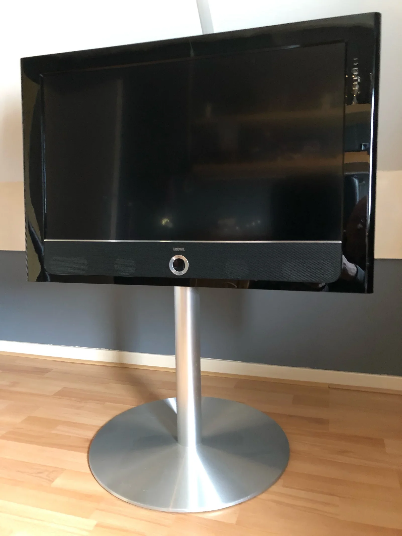 LOEWE Connect 32 met DR+ - nr. 1